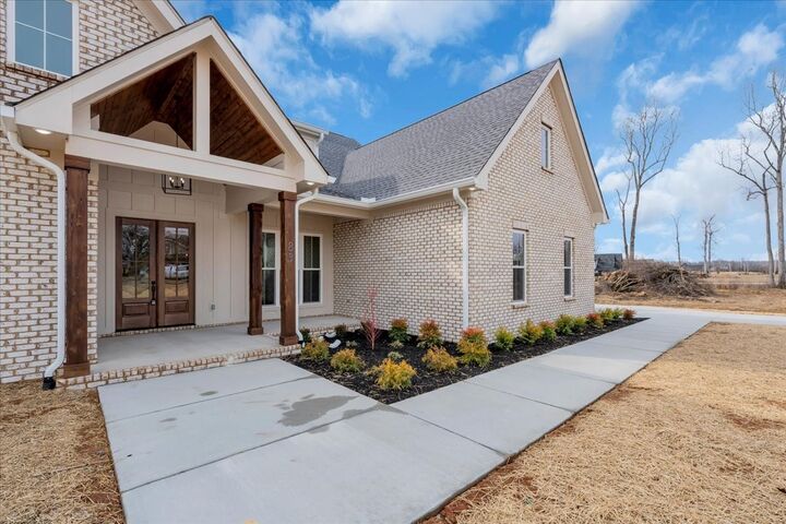 Property Photo: 83 Hickory Grove Dr TN 37357