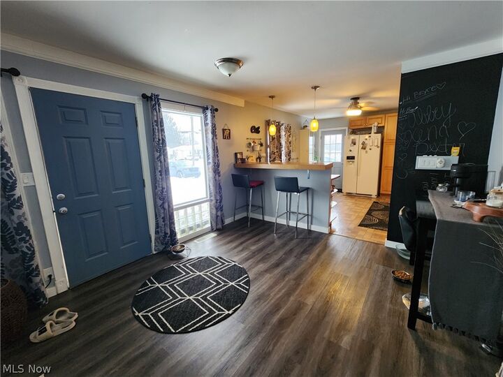 Property Photo:  2563 Chestnut Street  OH 44420 