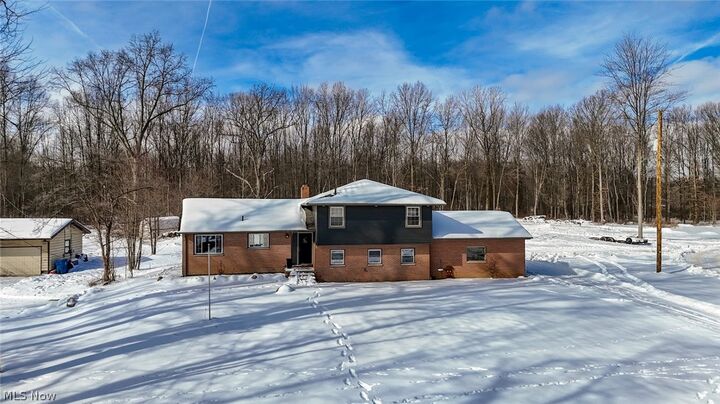 Property Photo: 5766 Weaver Road OH 44319