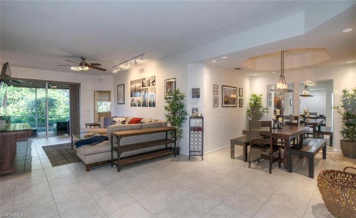 Property Photo:  7103 Pond Cypress Ct 101  FL 34109 