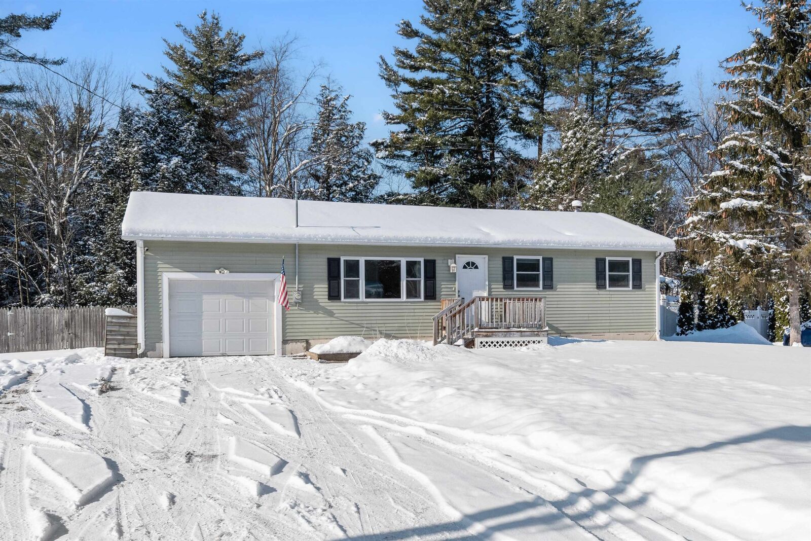 Property Photo:  47 Birch Lane  VT 05468 