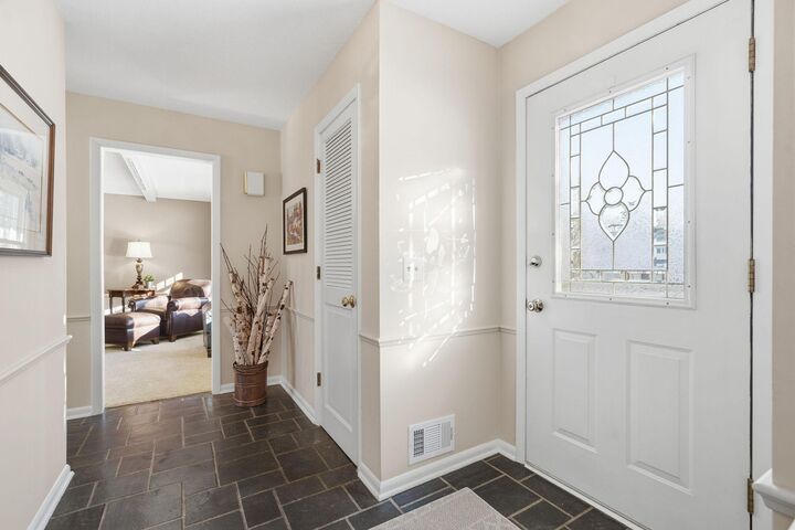 Property Photo:  2741 Zane Avenue N  MN 55422 