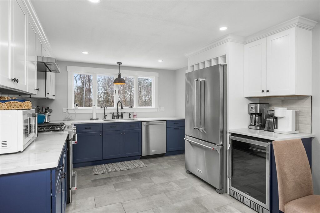 Property Photo:  31 Chase Ln  MA 02653 