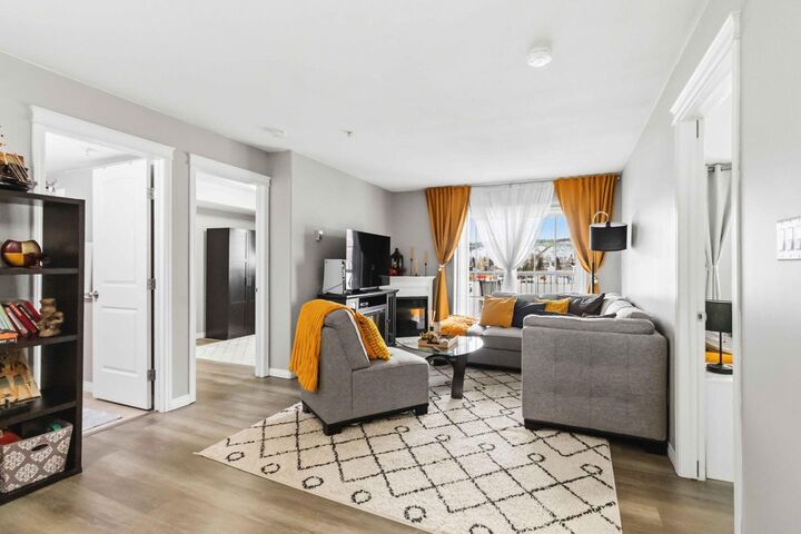 Property Photo:  9604 Manning Avenue 312  AB T9H 3M7 