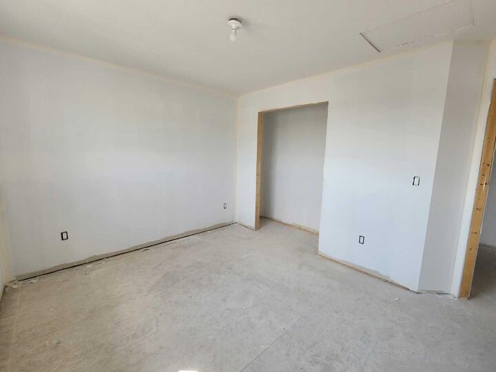 Property Photo: 12914 87 Street AB T8X 0X8