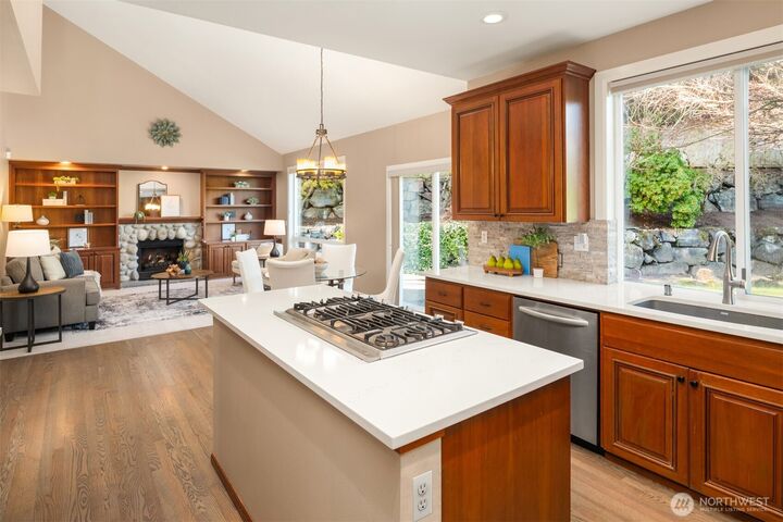 Property Photo:  2303  Lyons Avenue NE  WA 98059 