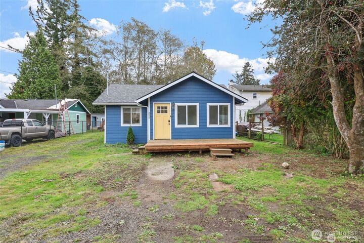 Property Photo: 325 E Perry Street WA 98520