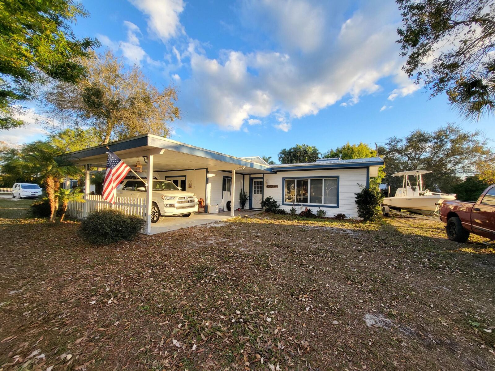 Property Photo:  203 Melton Drive  FL 34982 