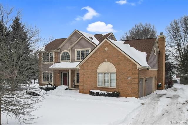 Property Photo:  274 Carnoustie Road  MI 48357 