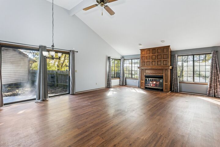 Property Photo: 7520 E 21st St N KS 67226