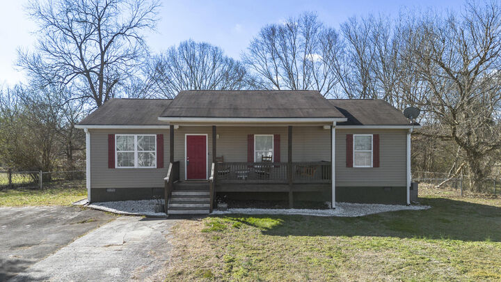 Property Photo:  630 Cedar Drive SE  TN 37323 