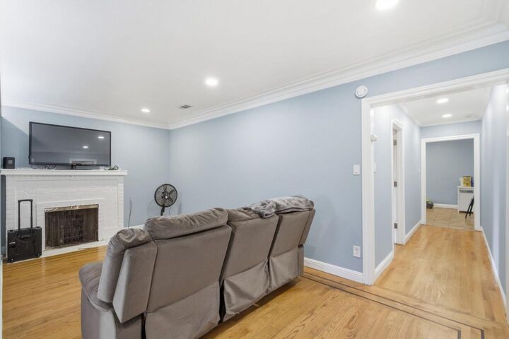 Property Photo:  344 Buckeye Street  CA 94063 