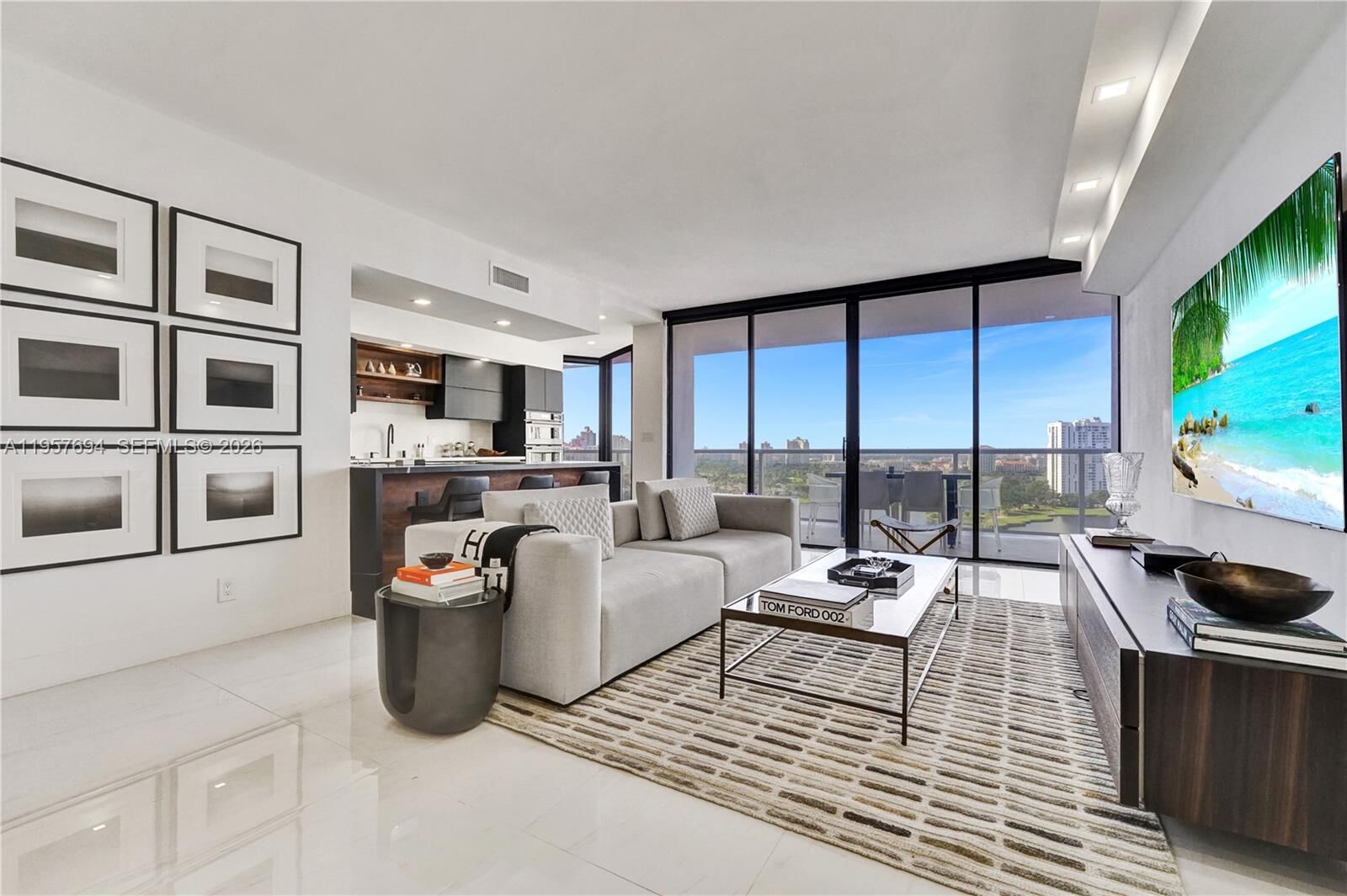 Property Photo:  20281 E Country Club Dr 1503  FL 33180 