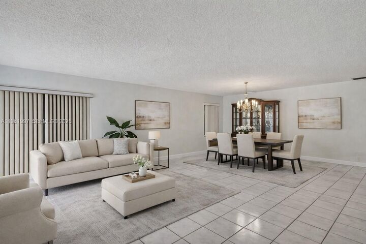 Property Photo: 10190 SW 138th Ct FL 33186