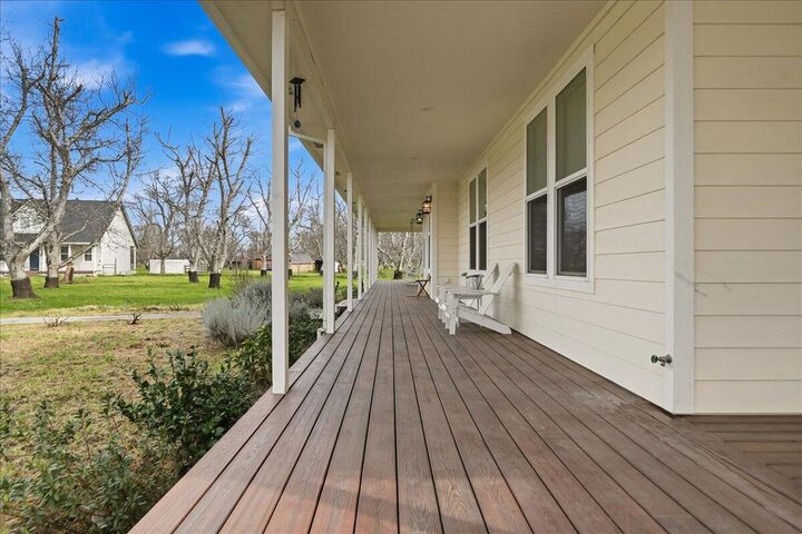 Property Photo: 5200 Country Farms Lane CA 96007