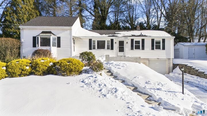 Property Photo:  338 Kenwood Avenue  CT 06518 