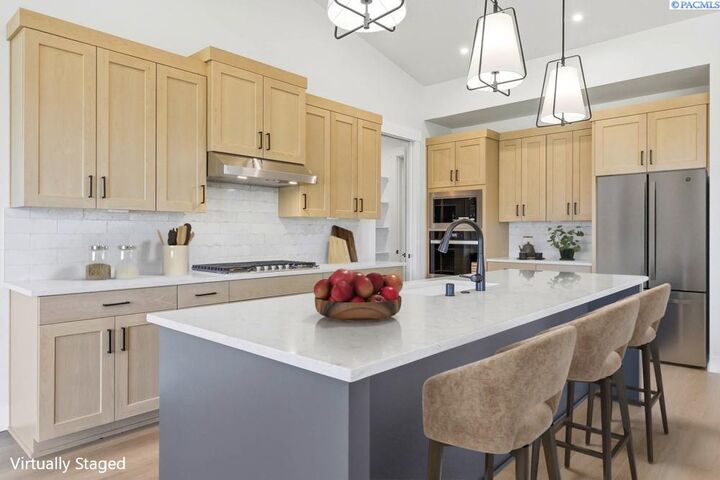 Property Photo:  5712 Flathead Ave.  WA 99301 