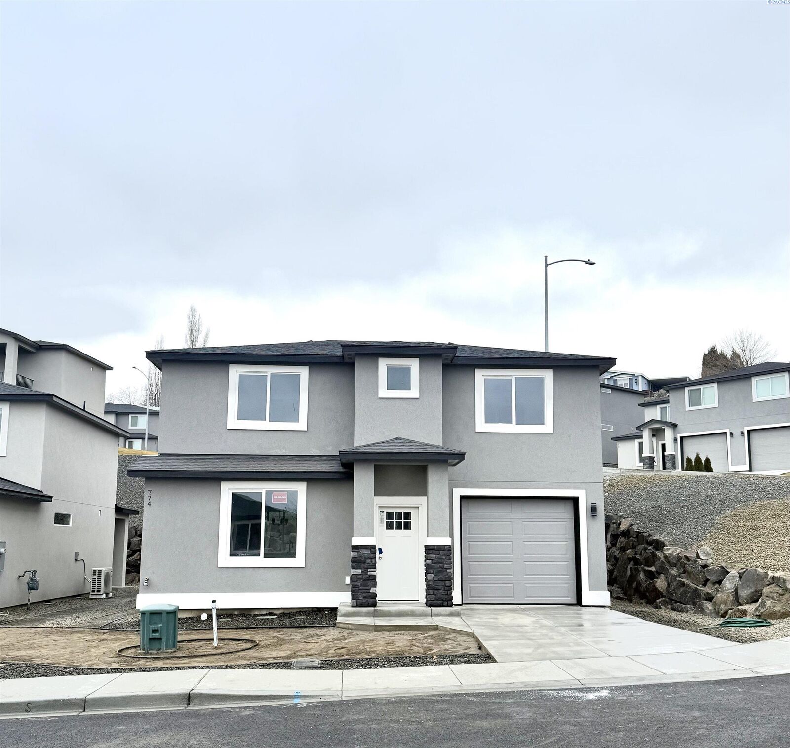 Property Photo:  774 Rio Vista Loop Lot46  WA 99352 