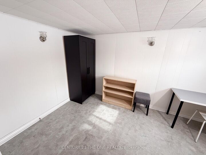 Property Photo:  500 Drewry Avenue Basement Room 3  ON M2R 2L1 