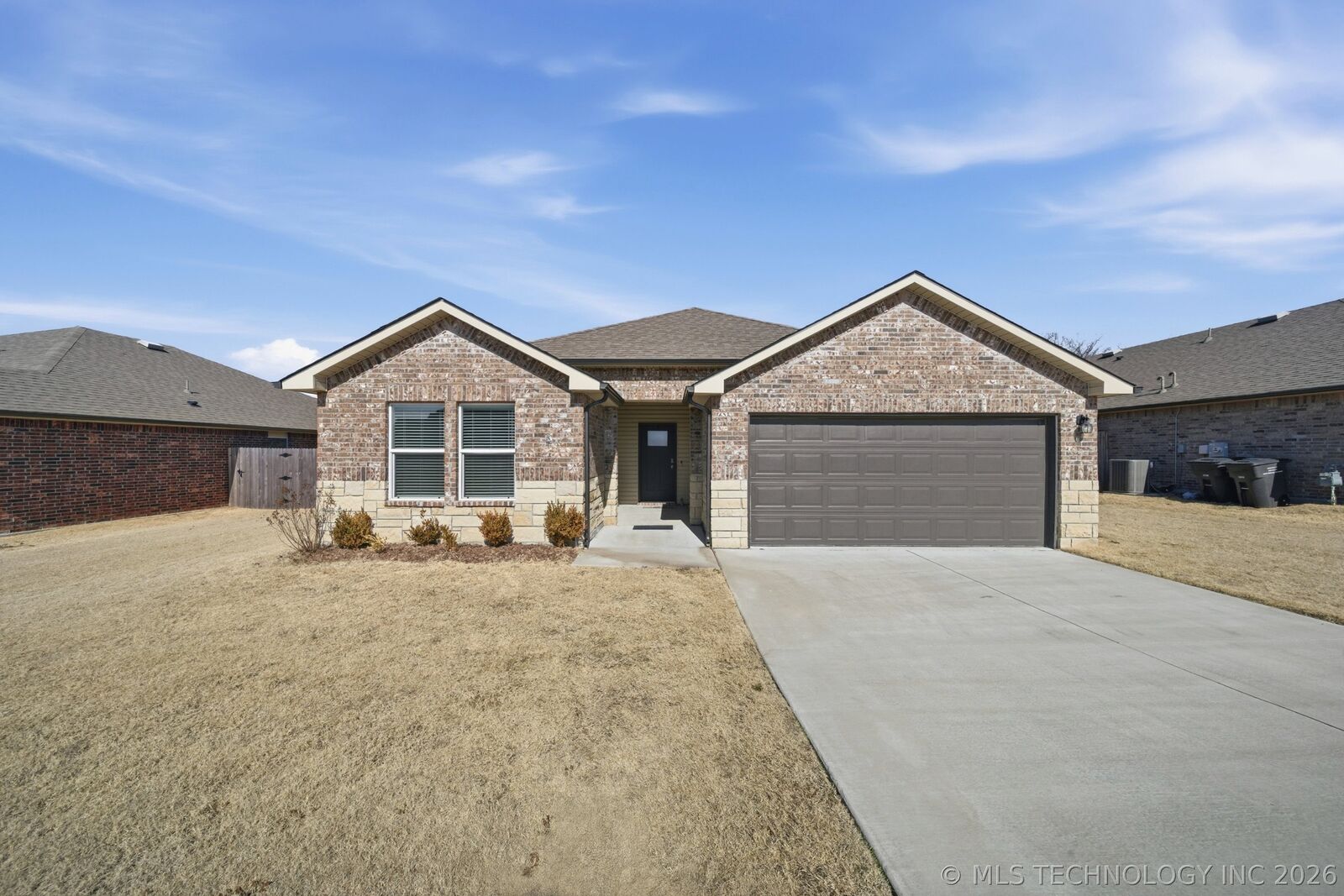Property Photo:  3306 Rushmore Circle  OK 74006 