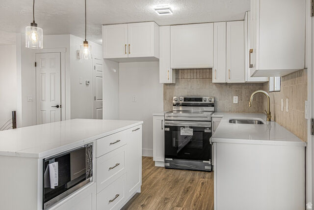 Property Photo:  13096 S 2110 W  UT 84065 