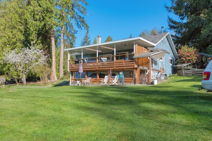 Property Photo: 1106 A &Amp B Gladwin Trail Road BC V0N 2W4