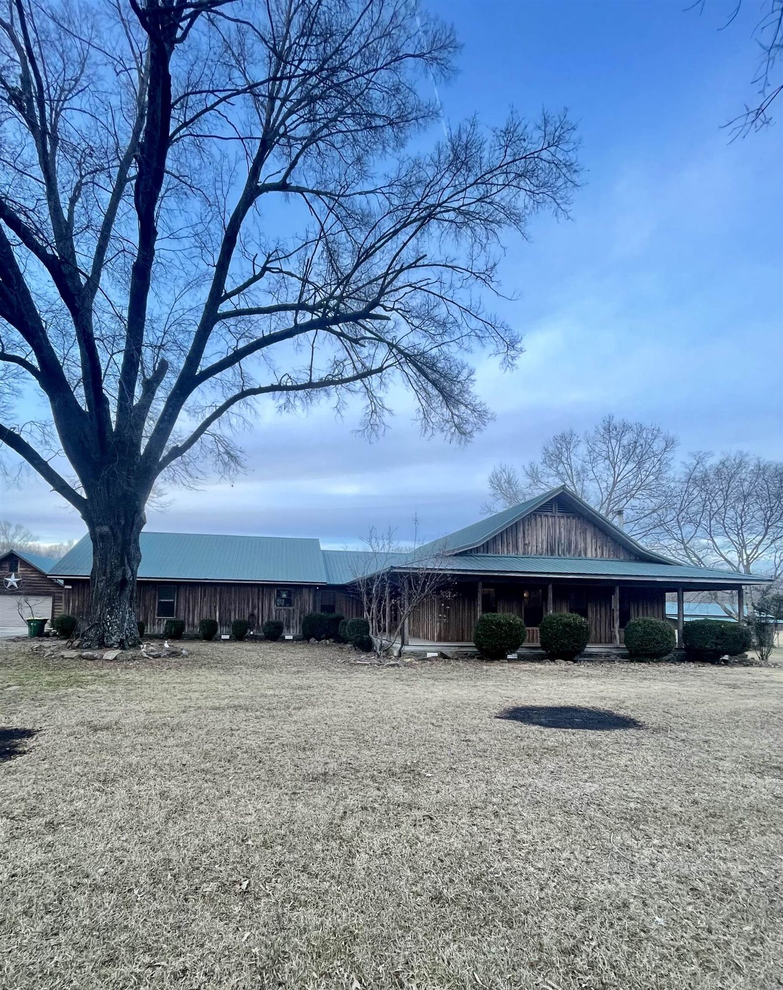 Property Photo: 5827 &Amp 5837 Pridmore Road AR 72076