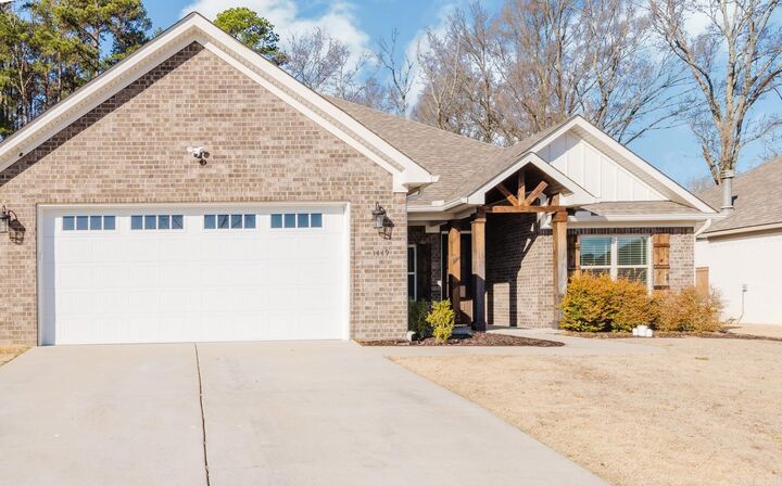 Property Photo:  1449 Woolridge Drive  AR 72019 