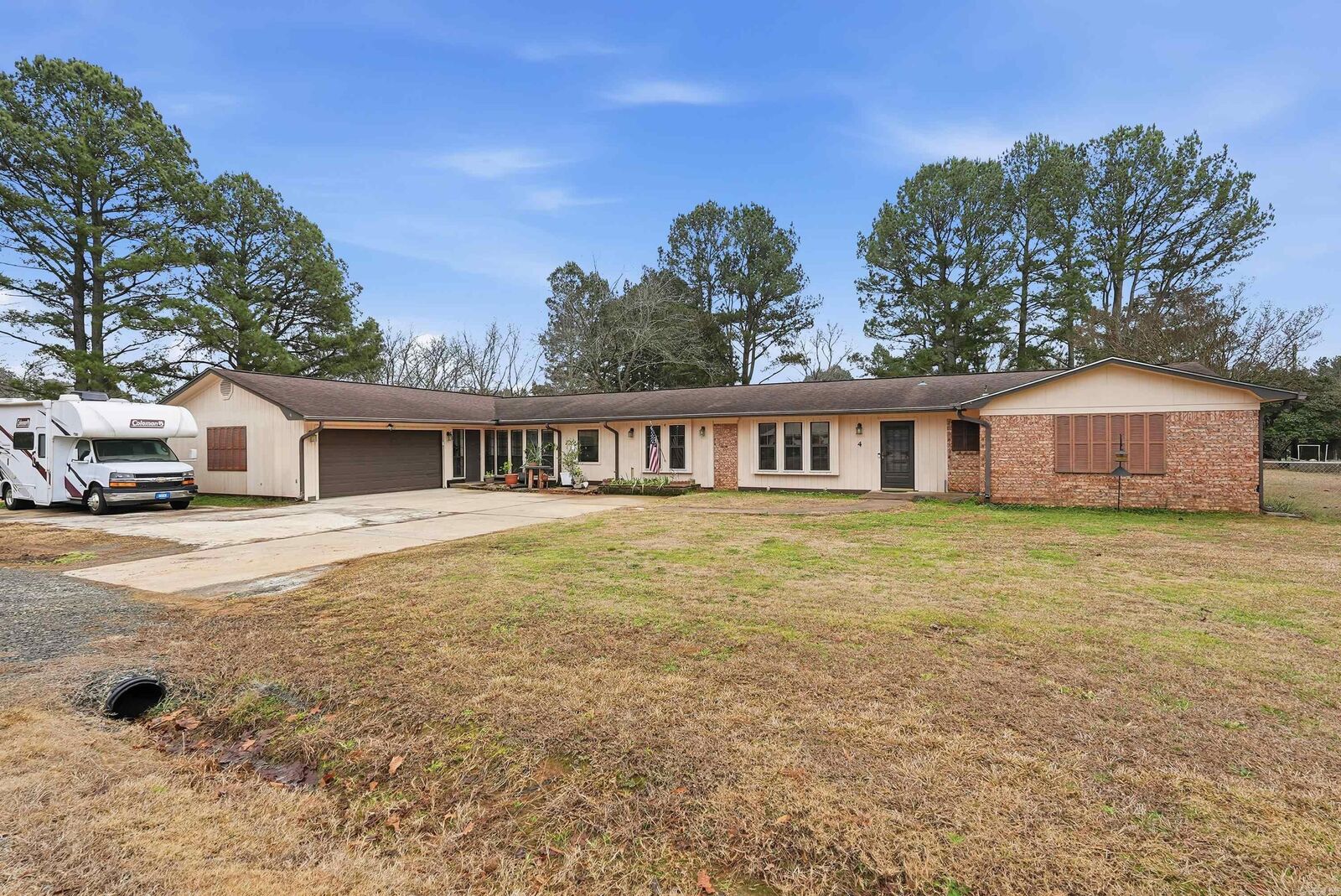 Property Photo:  4 Spradlin Rd  AR 72032 