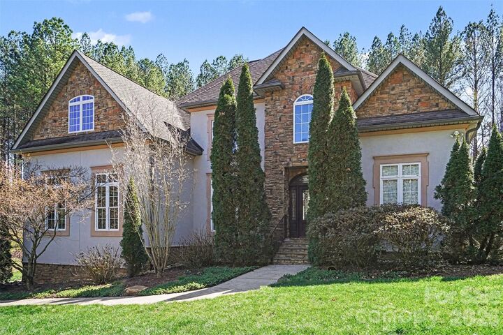 Property Photo:  131 Winding Forest Drive  NC 28166 