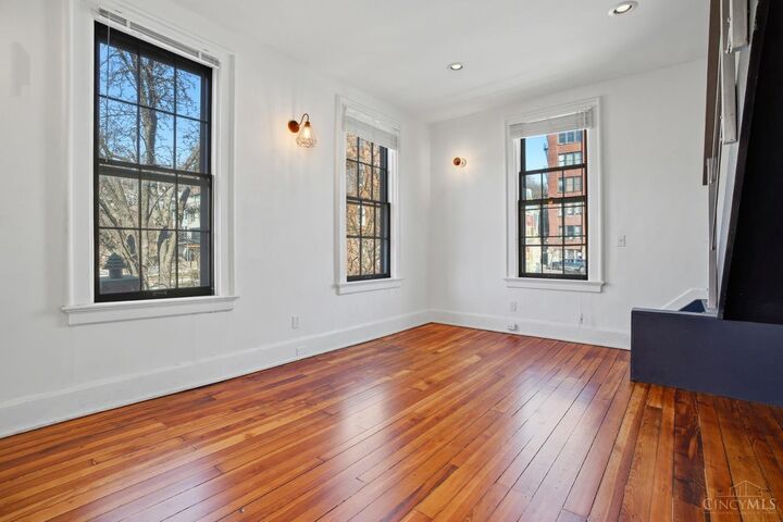 Property Photo:  1314 Spring Street  OH 45202 