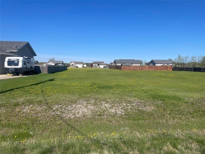 128 Autumnwood Drive — photo 1