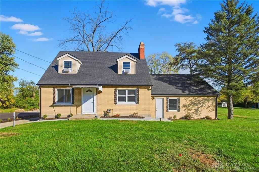 Property Photo:  2512 Harshman Road  OH 45424 