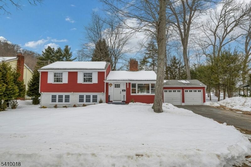 Property Photo:  583 W Shore Trl  NJ 07871 