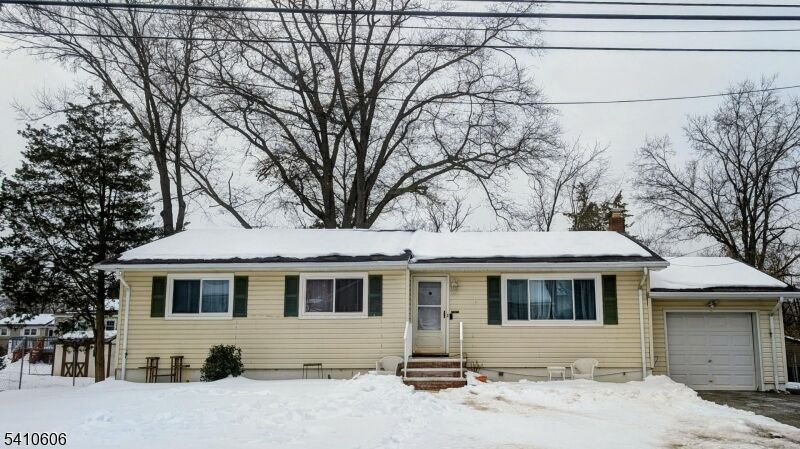 Property Photo:  142 Hillcrest Ave  NJ 08873 