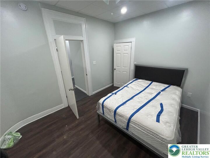 Property Photo:  120 N Main Avenue 2  PA 18504 