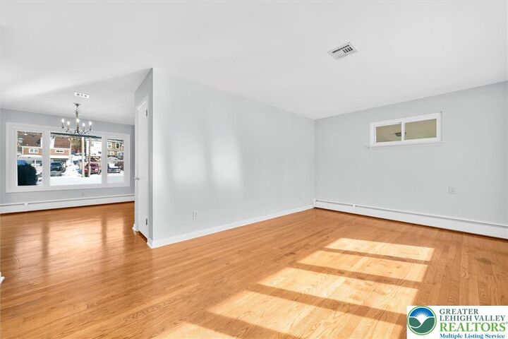 Property Photo:  329 Juniata Street  PA 18103 