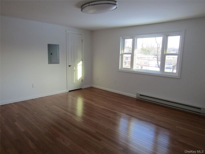 Property Photo:  1803 Parr Lake Drive 18C  NY 12550 