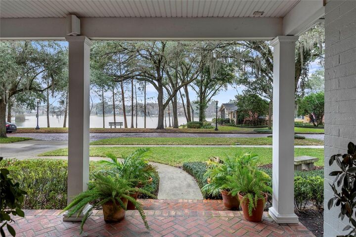 Property Photo:  1222 Lancaster Drive  FL 32806 