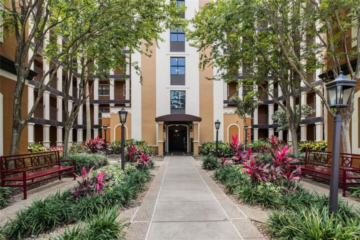 Property Photo:  12544 Floridays Resort Drive 611B  FL 32821 