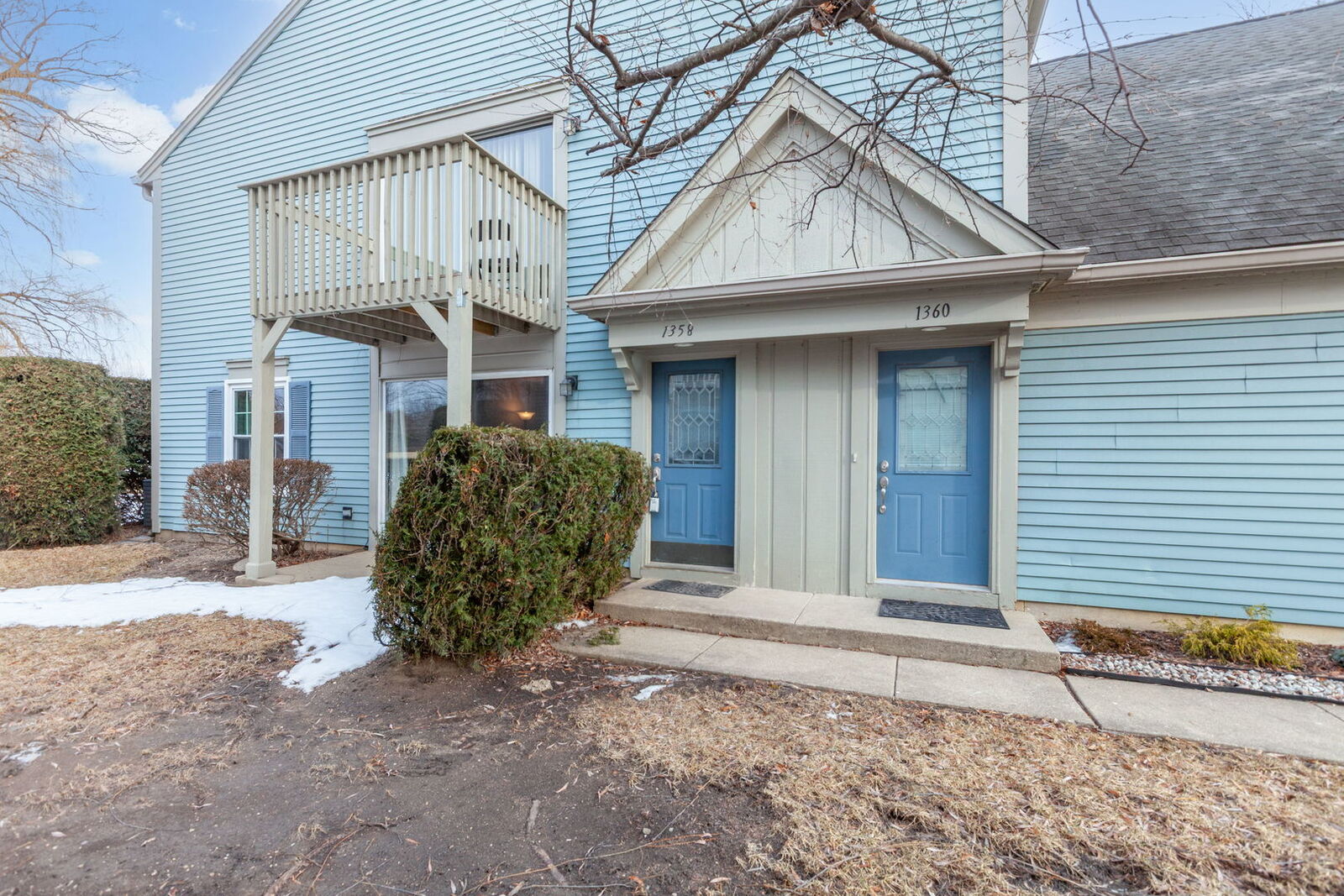 Property Photo:  1358 Longacre Lane 1358  IL 60090 