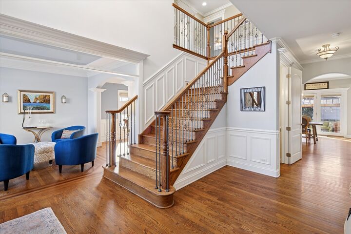 Property Photo:  594 S Fairfield Avenue  IL 60126 