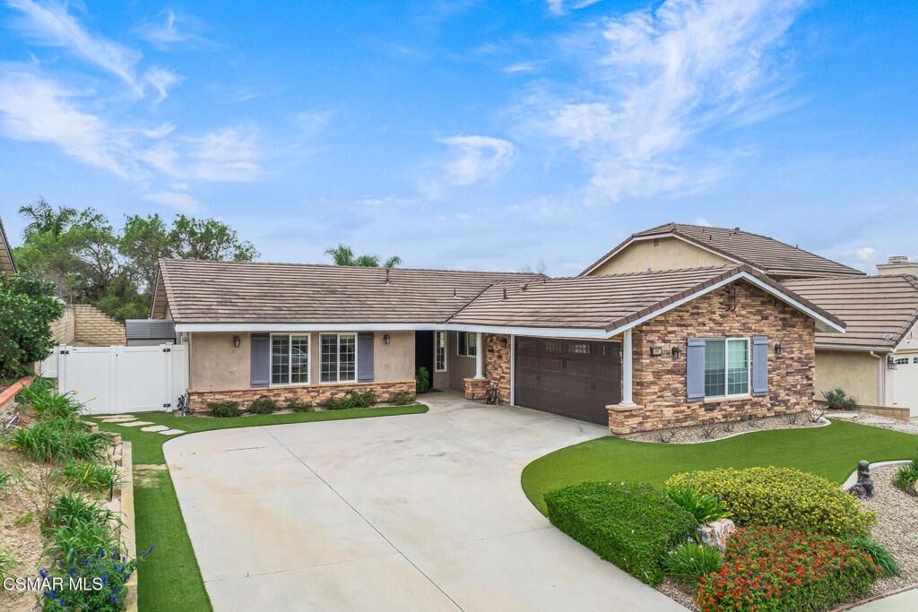 Property Photo:  4067 Weeping Willow Drive  CA 93021 