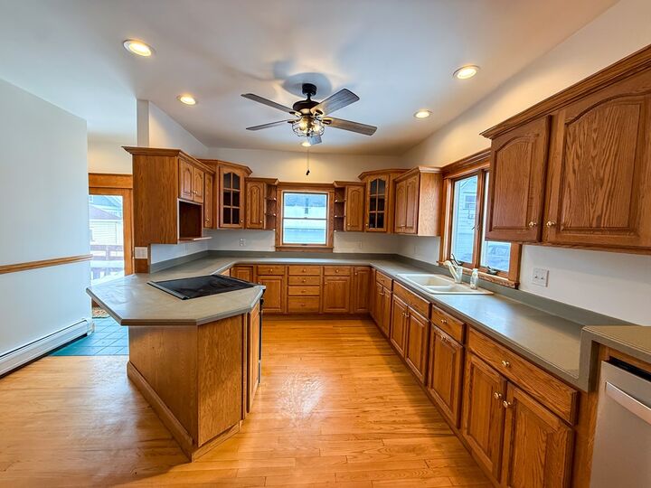 Property Photo: 503 S Wilbur Ave PA 18840