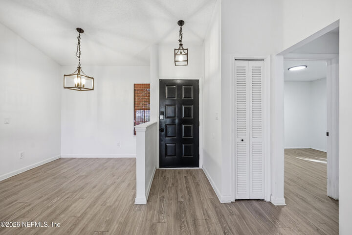 Property Photo: 3959 St Isabel Drive E FL 32277