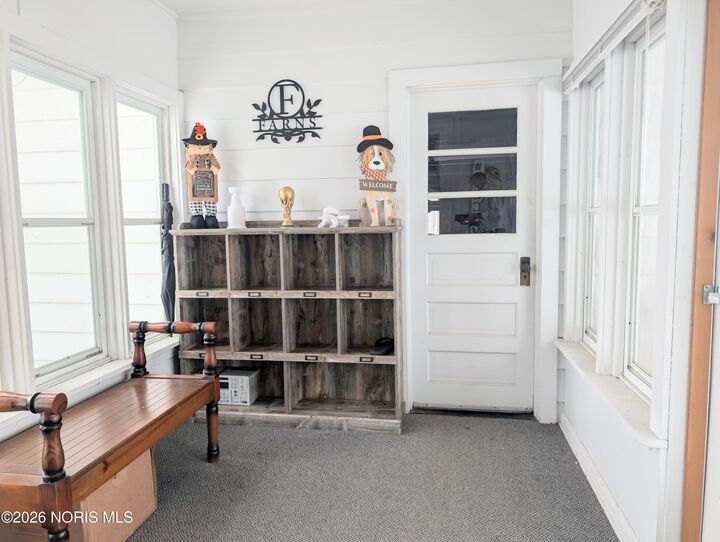 Property Photo: 4913 Evansport Road OH 43512