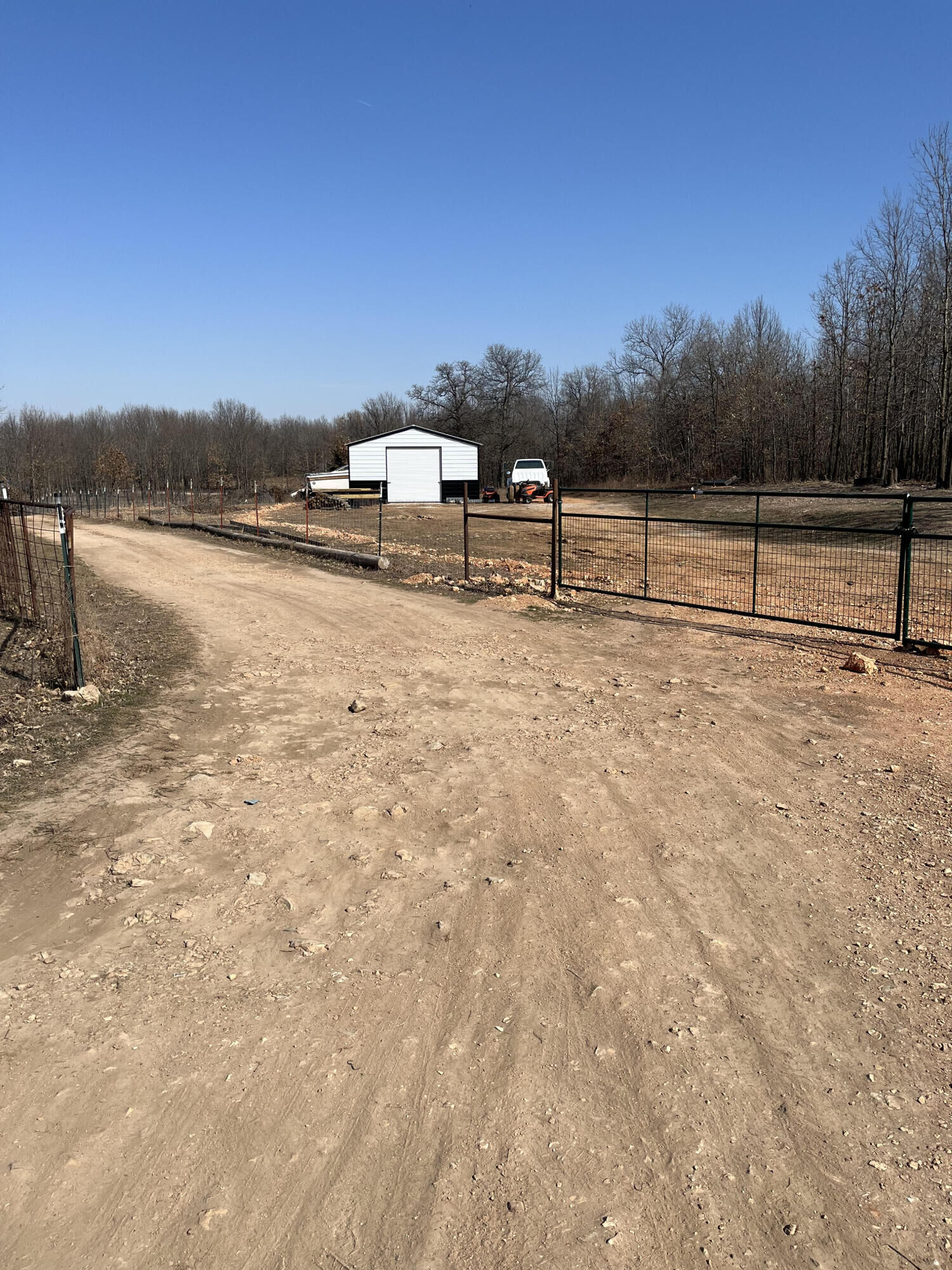 Property Photo:  258072 S 554 Road  OK 74331 