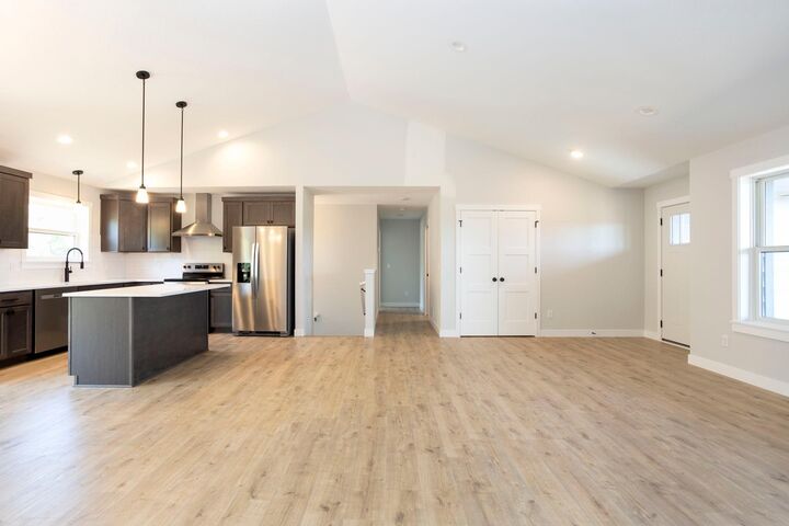 Property Photo:  251 Saddle Ridge Lane  WI 54022 