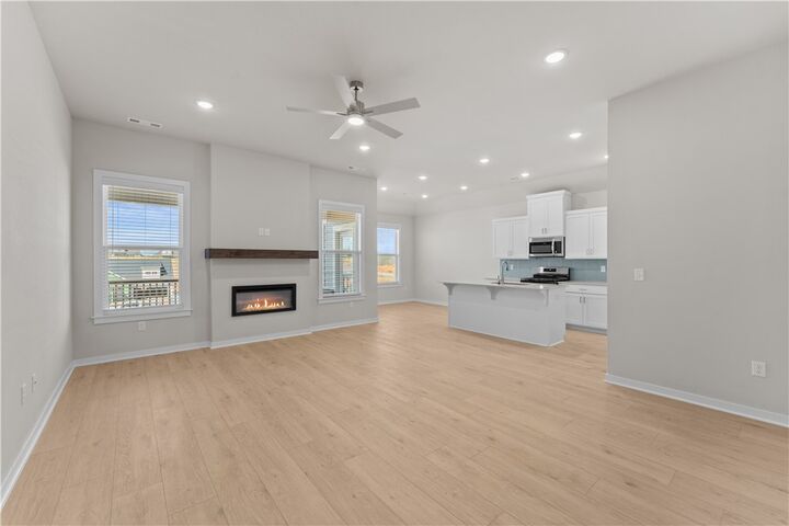 Property Photo:  5908 SW Bear Creek Avenue  AR 72713 