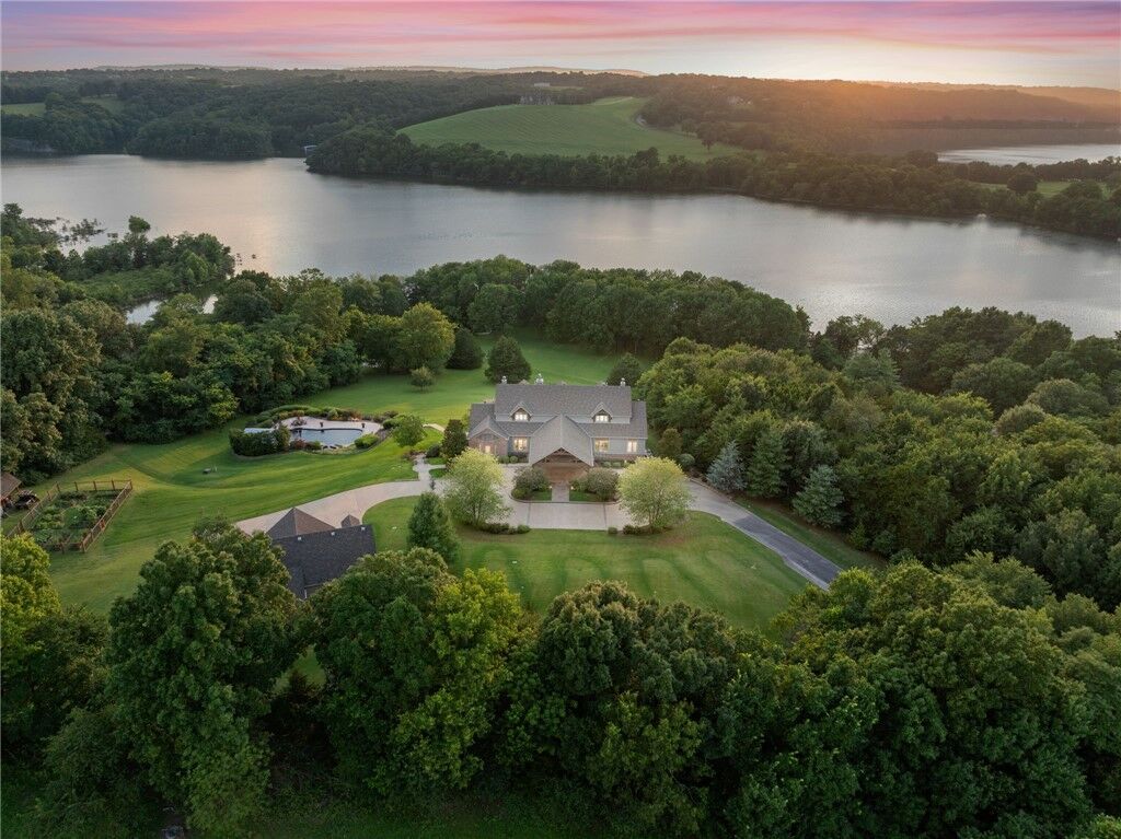 Property Photo:  22631 Jennings Drive  AR 72764 